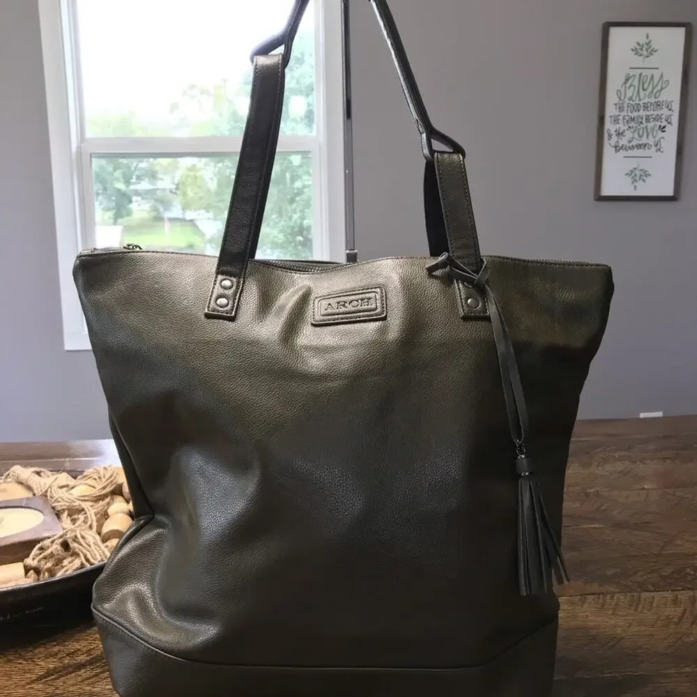 ARCH The Luxe Arch Nappy Bag Olive (limited edition color)- Vegan